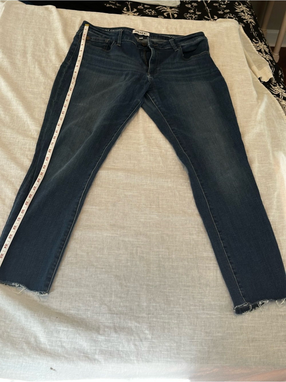 DL1961 Indigo Jeans with Contrast Stitching